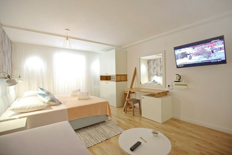 Aparthotel Central Apartments - Integrated Hotel