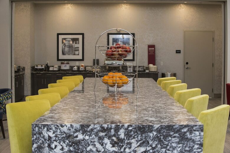 Hotel Hampton Inn & Suites By Hilton Thunder Bay