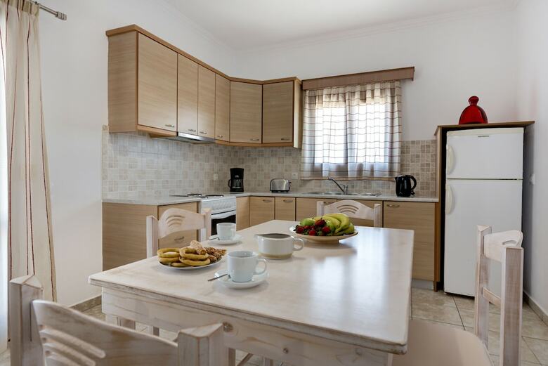 Aparthotel Akrotiri Apartments