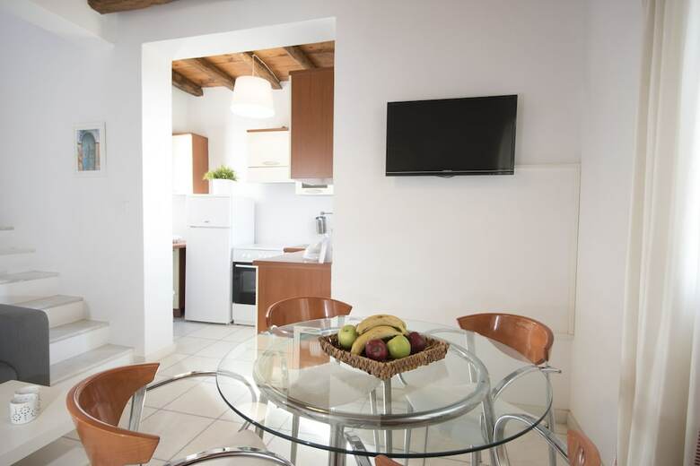 Villa Naxian Resort