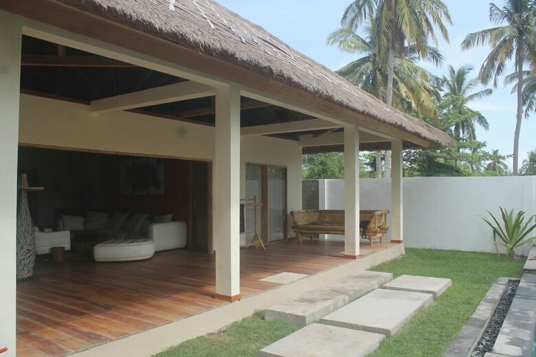 Hotel Tiki Lodge Lombok