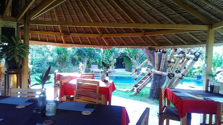 Hotel Tiki Lodge Lombok