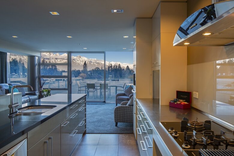 53 Shotover Apartment 302