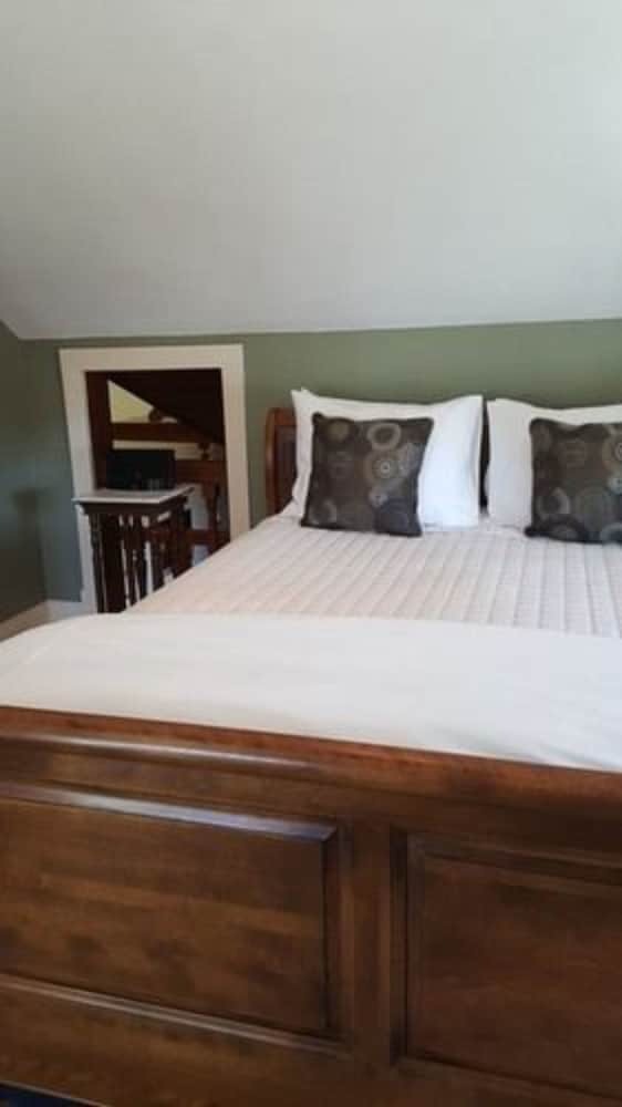 Diplomat Bed And Breakfast