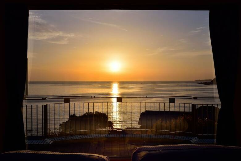 Hotel Fontaine Bleau Atami