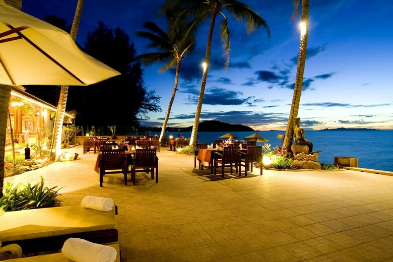 Apartamento Kanok Buri Resort & Spa