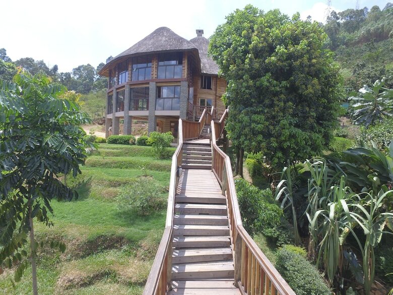 Hotel Trackers Safari Lodge Bwindi