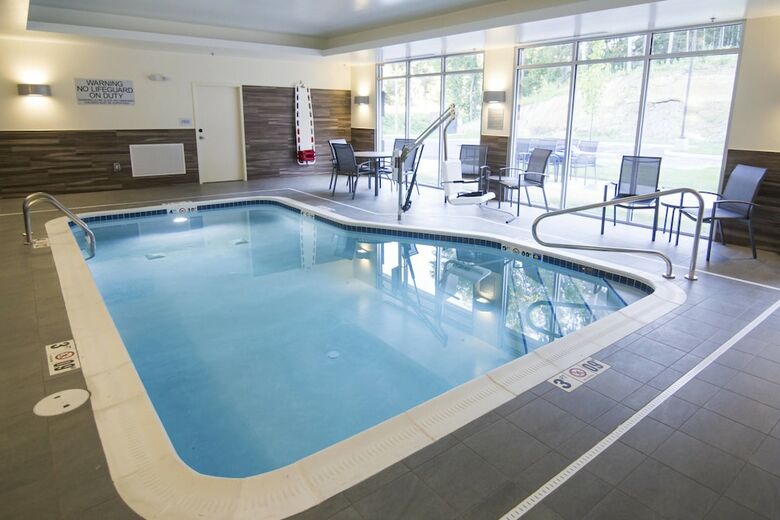 Hotel Fairfield Inn & Suites Cambridge