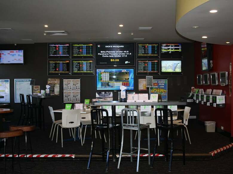 Hotel Beach House Nambour