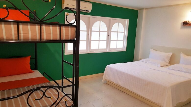 Hotel Mr.sea In Bangkok