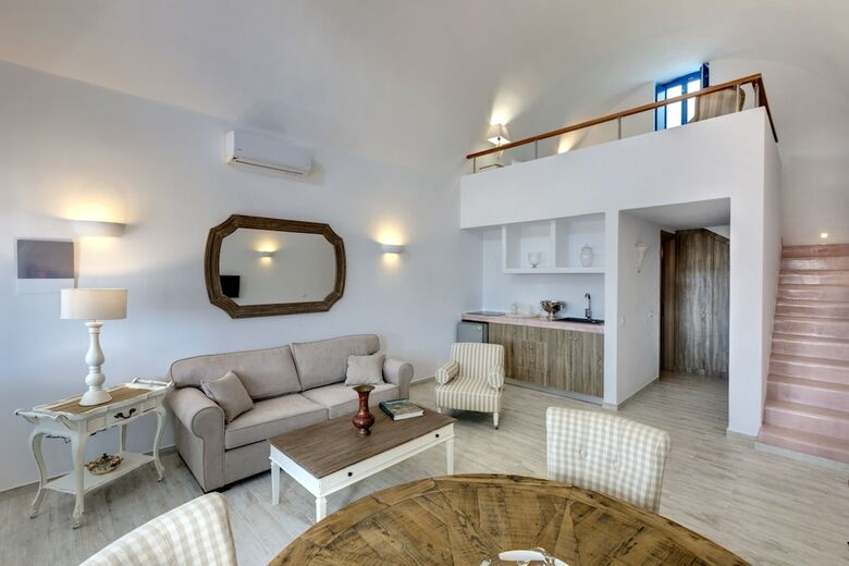 Aparthotel Desiterra Suites And Villas