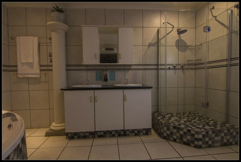 Hotel Cocomo Guesthouse, Spa And Conference Centre
