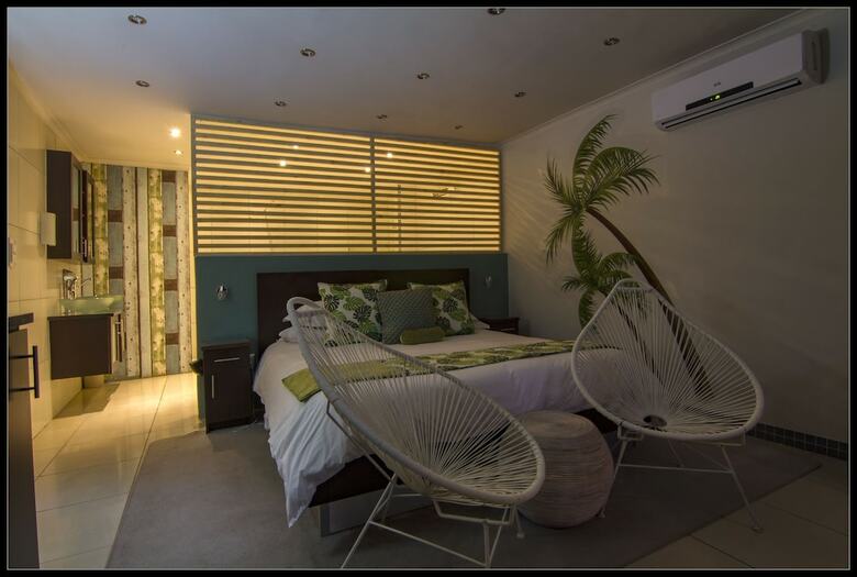 Hotel Cocomo Guesthouse, Spa And Conference Centre