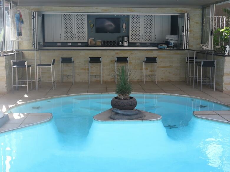 Hotel Cocomo Guesthouse, Spa And Conference Centre