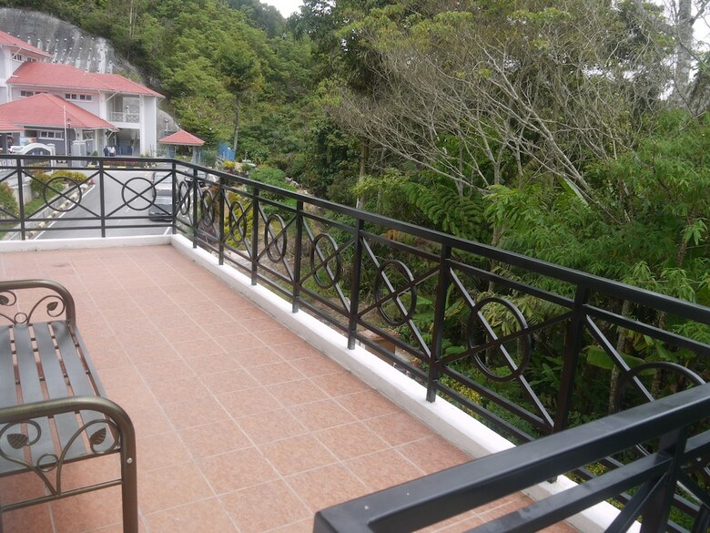 Hotel Mentigi Guesthouse