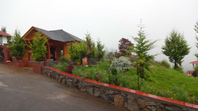 Hotel Green Nest Resort
