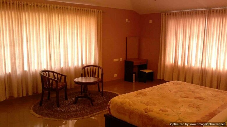 Hotel Green Nest Resort