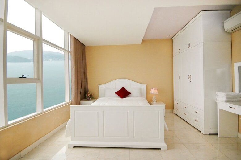Handy Holiday Nha Trang Beach Apartment