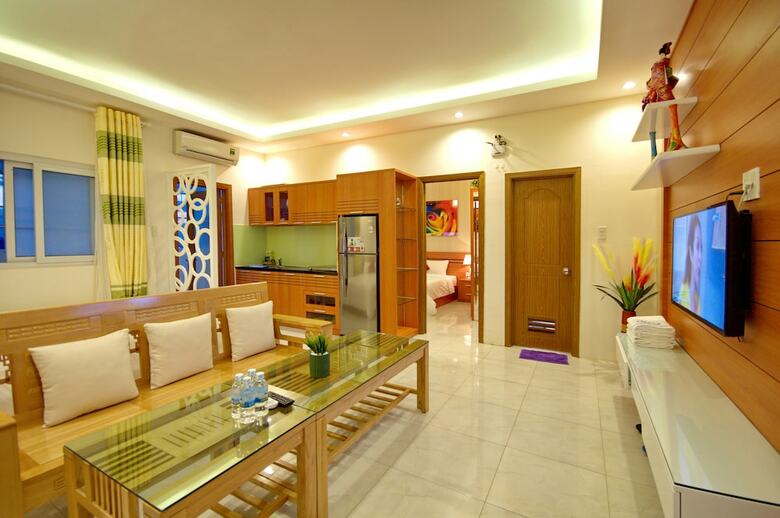 Handy Holiday Nha Trang Beach Apartment