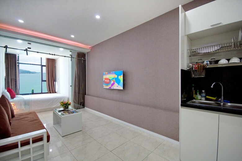 Handy Holiday Nha Trang Beach Apartment