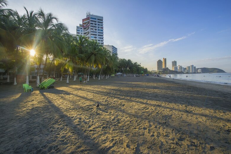 Hotel Portobahia