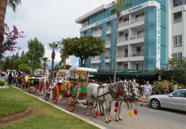 M.c.a. Marquis Hotel