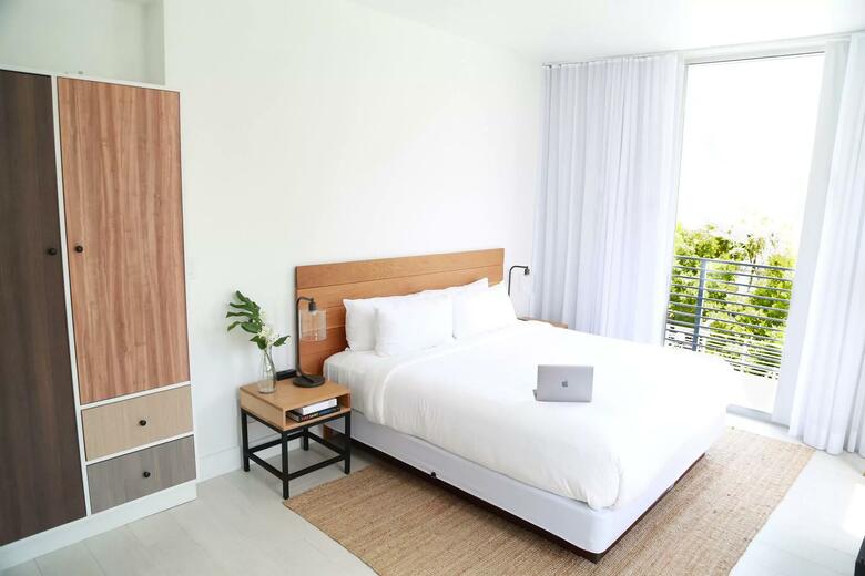 Urbanica The Meridian Hotel