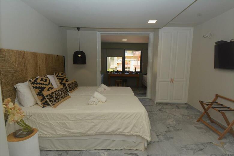 Hotel Candia Suites & Rooms