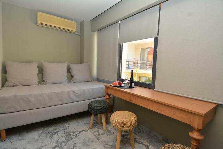 Hotel Candia Suites & Rooms