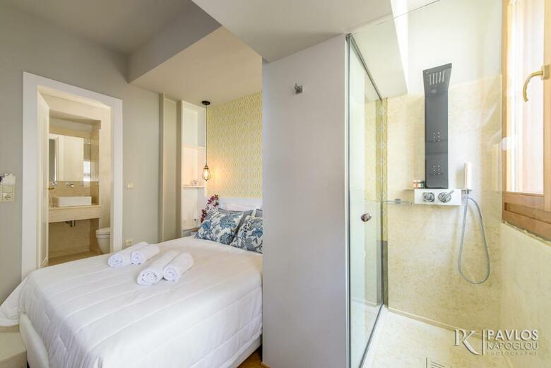 Hotel Candia Suites & Rooms