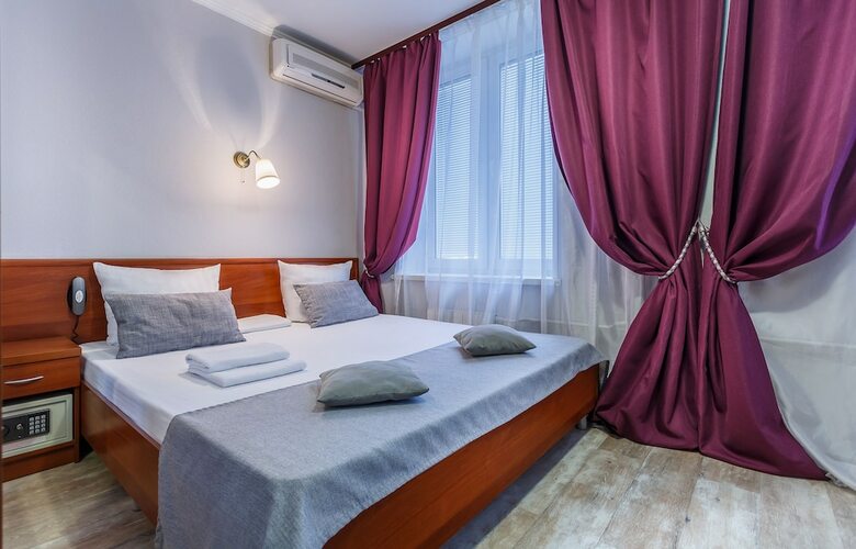Mayak Hotel