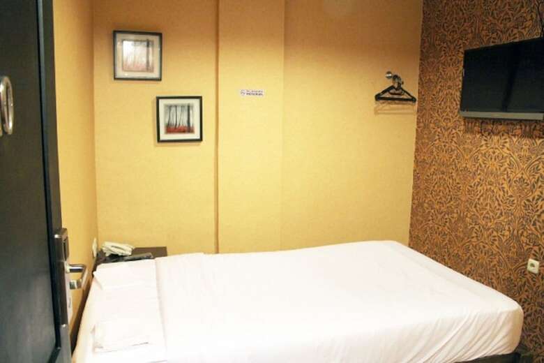 Twins Hotel Manggadua