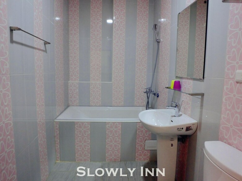 Hotel Slowly Inn
