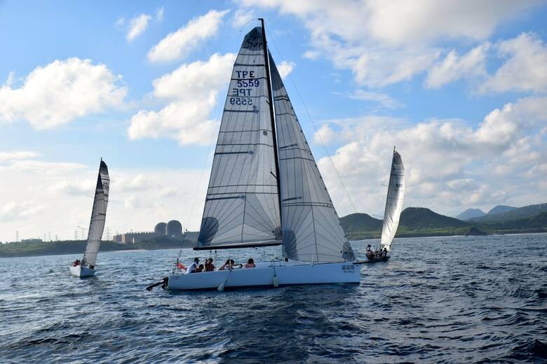 Hotel Fun Wind Sailing
