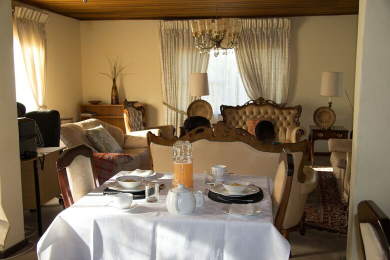 Phokeng Gardens Bed And Breakfast