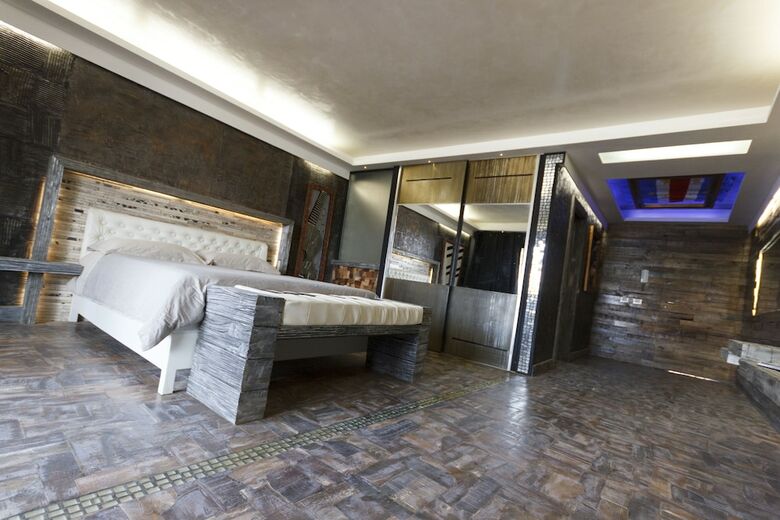 Hotel Ocean Caf� Suites