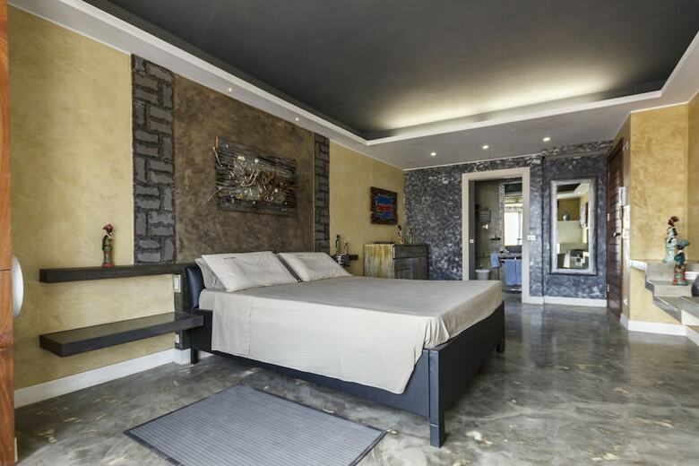 Hotel Ocean Caf� Suites