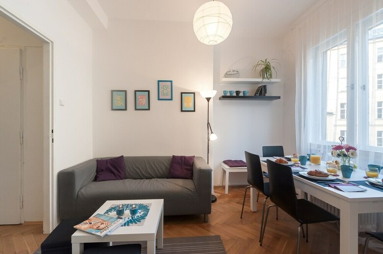 Na Zborenci Apartments