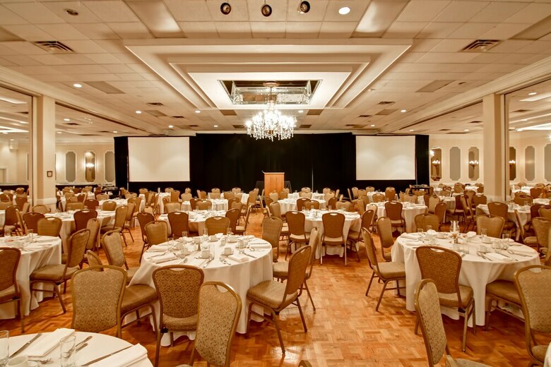 Hotel Inn Of Waterloo And Conference Centre