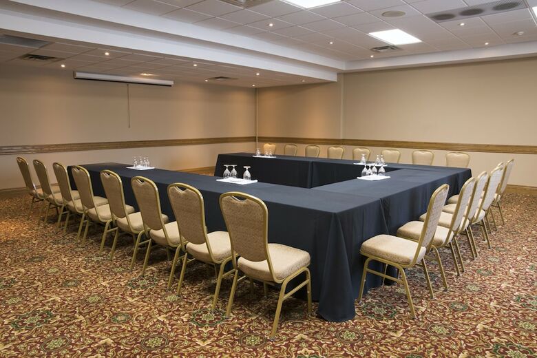 Hotel Inn Of Waterloo And Conference Centre