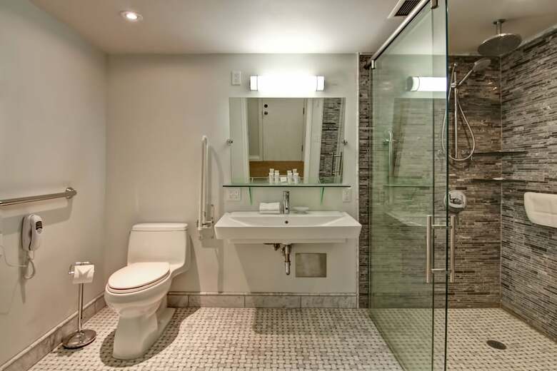 Hotel Inn Of Waterloo And Conference Centre