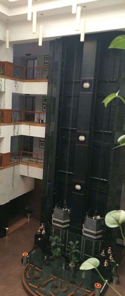 Hotel Paras Mahal