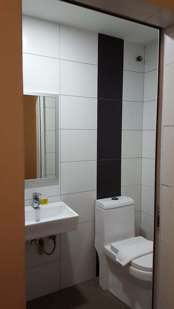 Hotel River View Inn Nusa Bestari Skudai