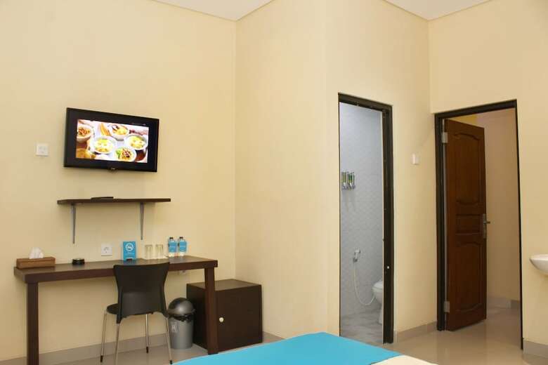 Hotel Airy Denpasar Barat Pura Demak 4 Bali