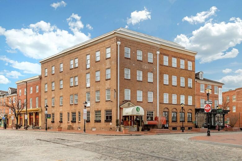 Admiral Fell Inn, Ascend Hotel Collection
