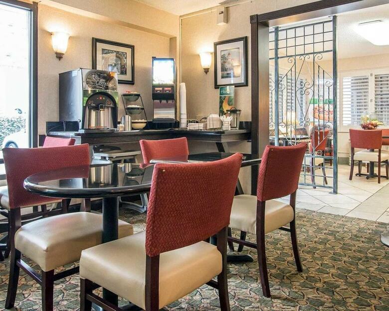 Hotel Quality Inn Savannah Historic District