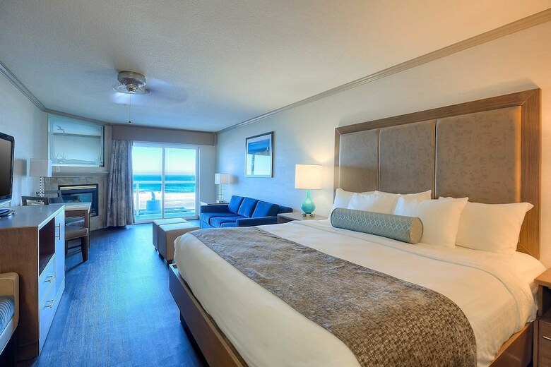 Elizabeth Oceanfront Suites, Ascend Hotel Collection
