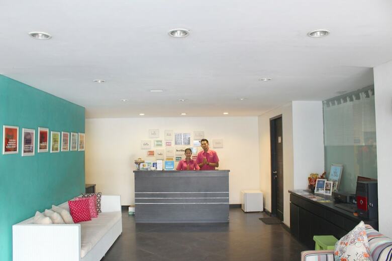 Hotel Airy Legian Troppo Zone 8 Kuta Bali