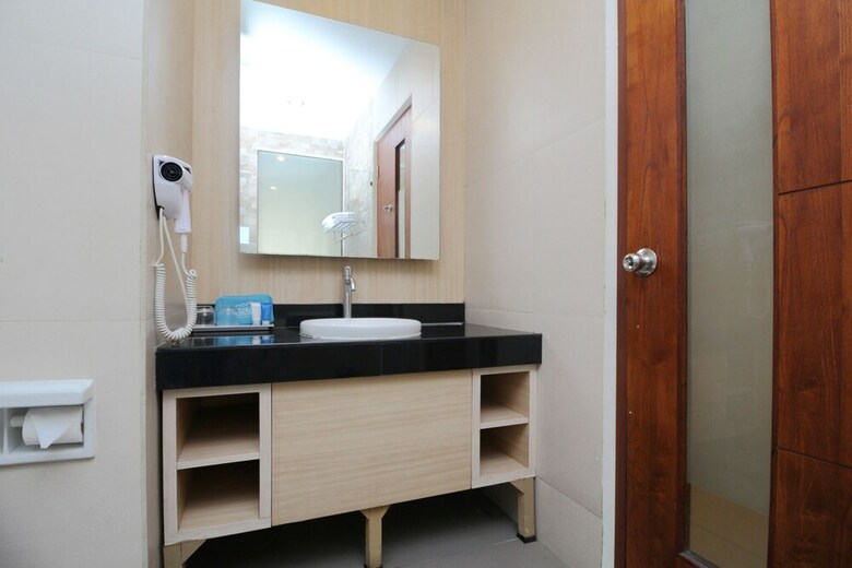 Hotel Airy Kuta Karang Tenget 15 Bali