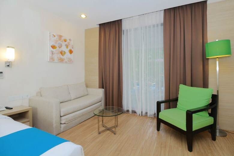 Hotel Airy Kuta Karang Tenget 15 Bali